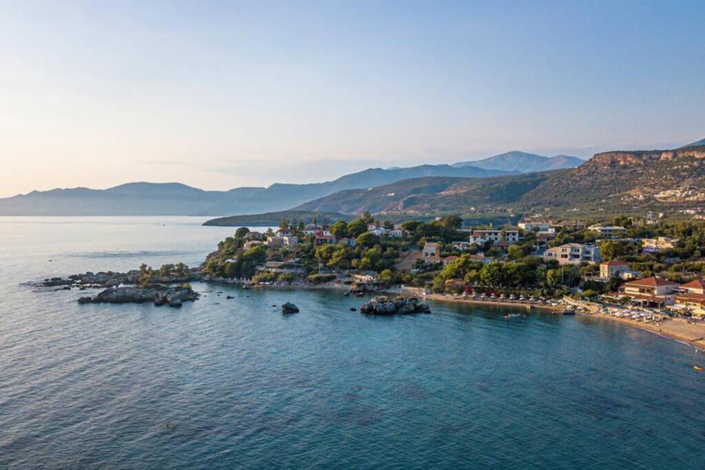 Villas Chrysanthi Stoupa Exterior photo